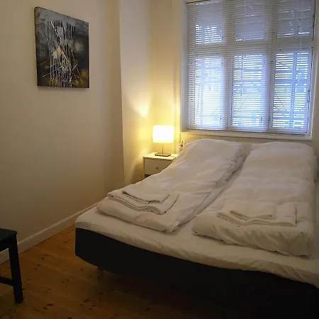 Cozy In Elegant Osterbro Lejlighed *